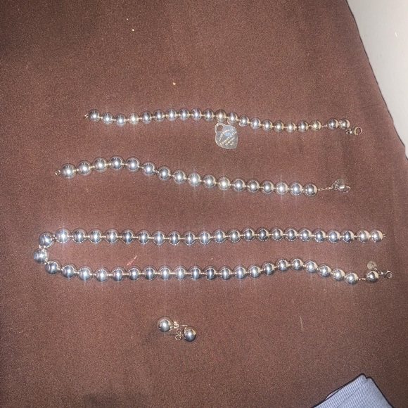 Tiffany Beads Jewelry Set - Picture 2 of 2